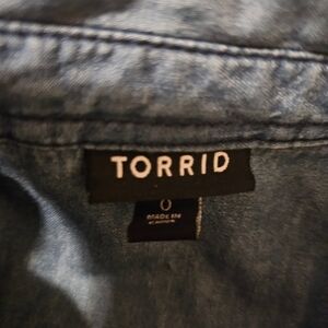 Torrid Chambray shirt